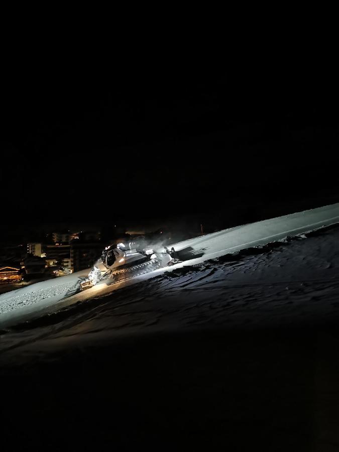 Home On Slopes, The Slope N°3 Is Under The Balcony! Breuil-Cervinia Esterno foto